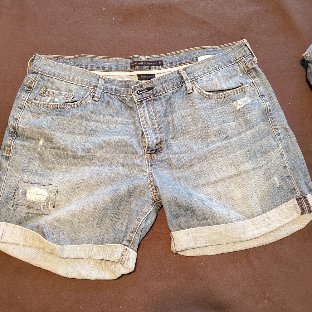 Levi Jean shorts